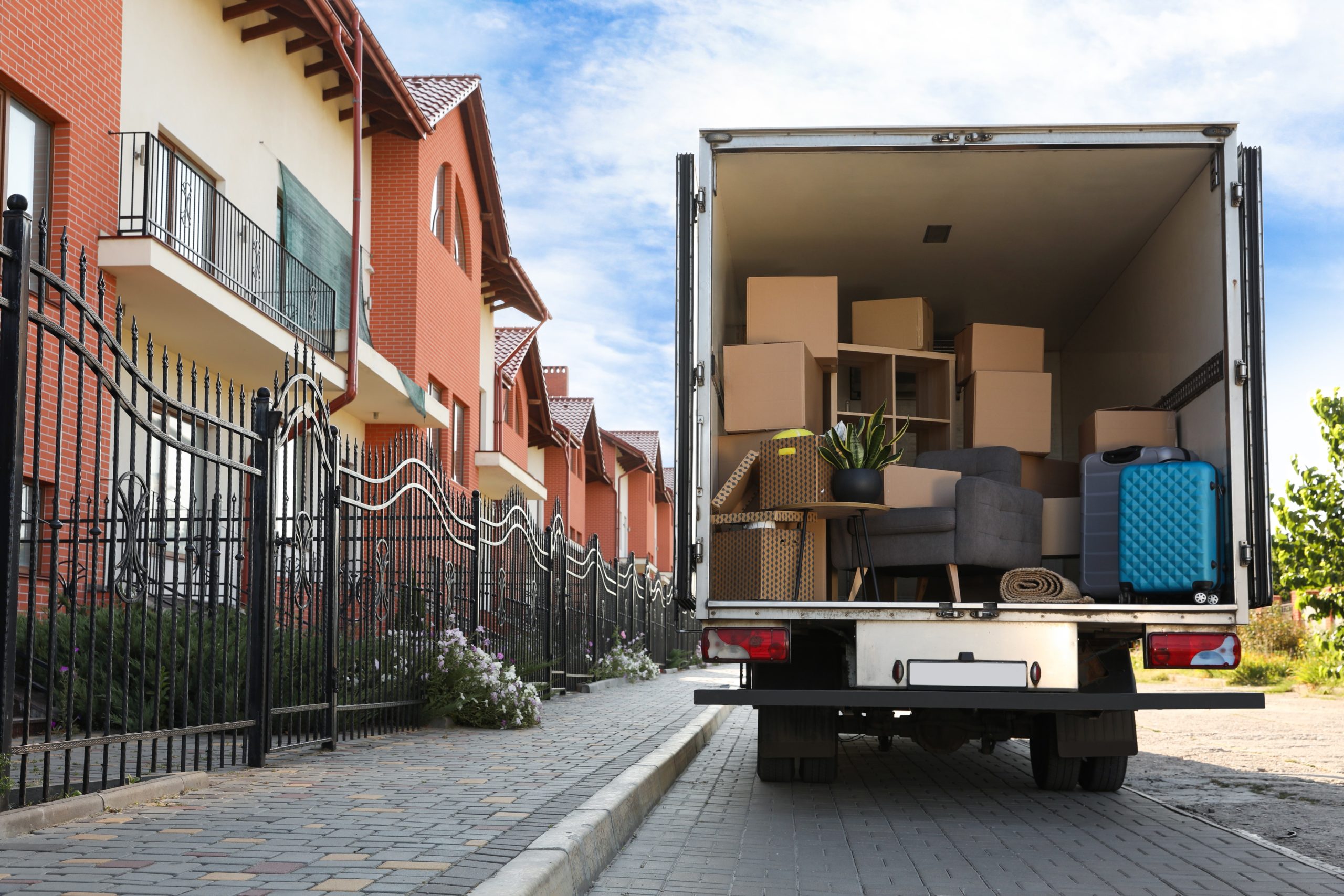 Are Moving Expense Reimbursements Taxable In California